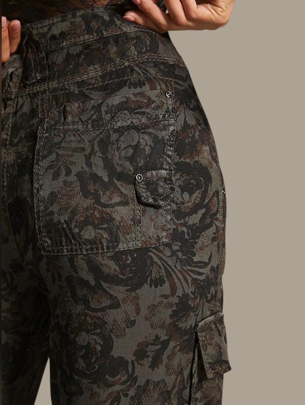 Anthropologie Marrakech Twill Cargo Pants Size 25 - Picture 7 of 11